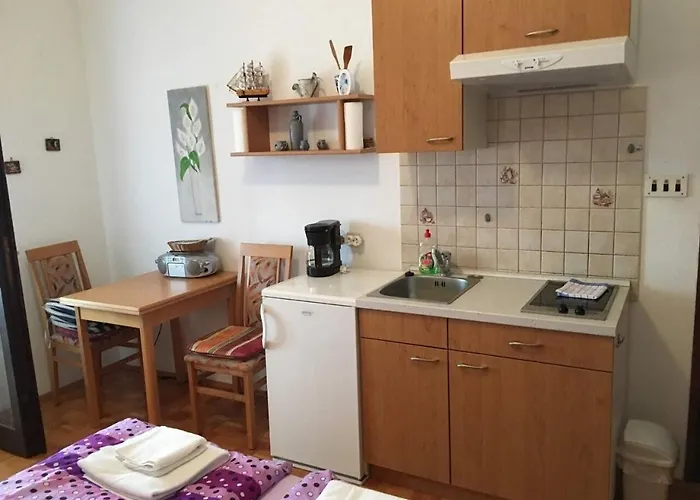 Andy דירה Sukošan